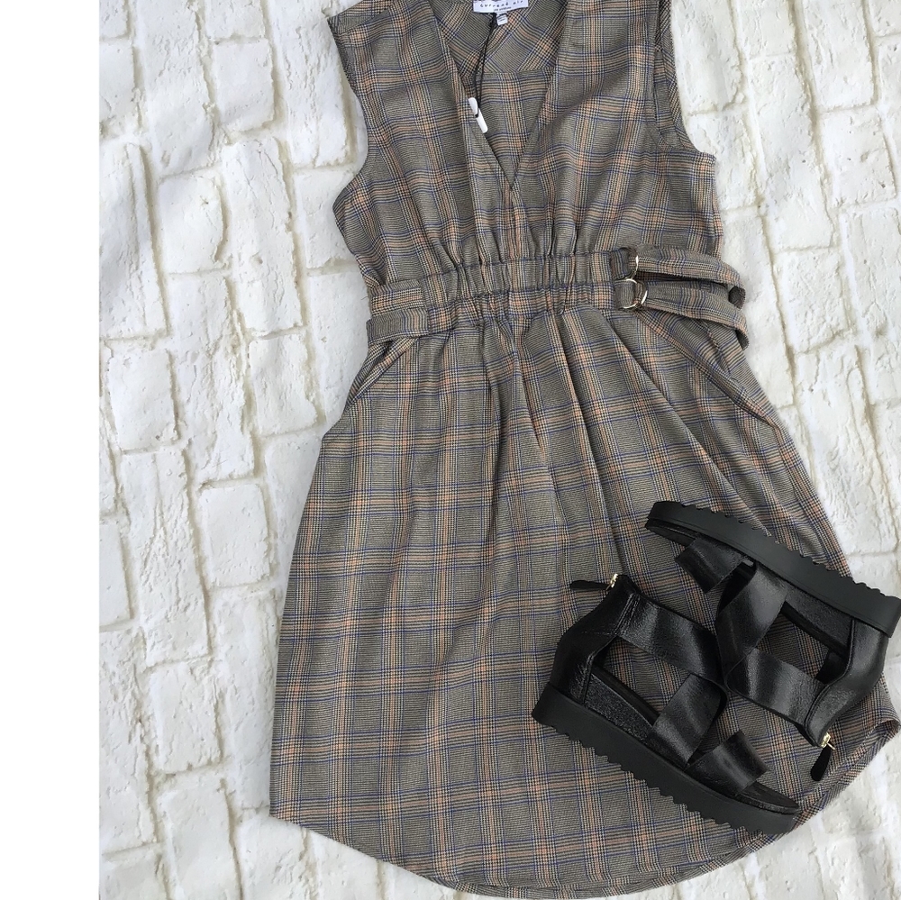 CURRENT AIR Anthro Chic Short Sleeveless Dress - Picture 7 of 7